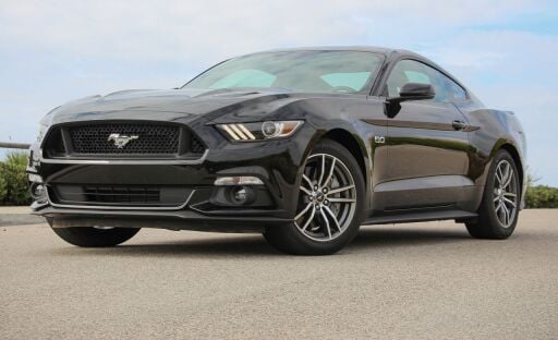 MUSTANG 2015-